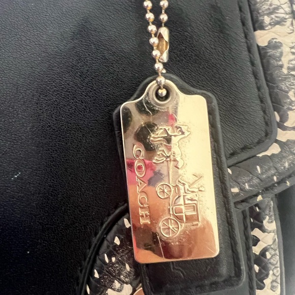 Coach Madison two tone python bag with metal and leather original hang tags - Picture 2 of 4